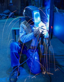Welding and casting inspection with industrial endoscope borescope